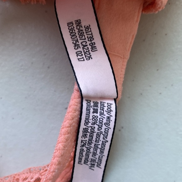 Victoria's Secret Push up Bra Lightly Padded Floral Lace Coral Underwired 32D - Picture 7 of 7